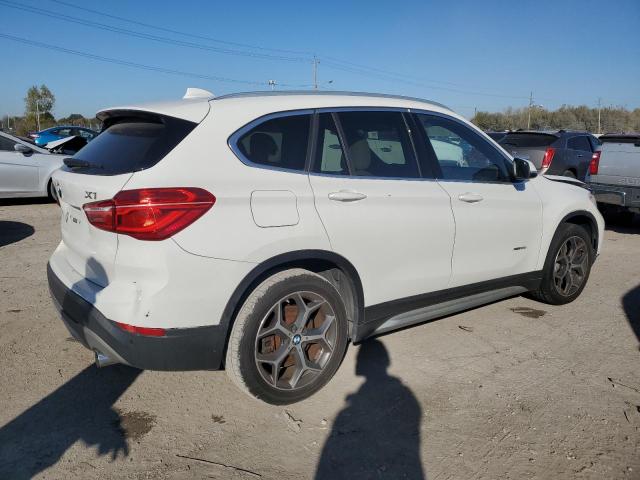 VIN WBXHT3C36H5F75824 2017 BMW X1, Xdrive28I no.3