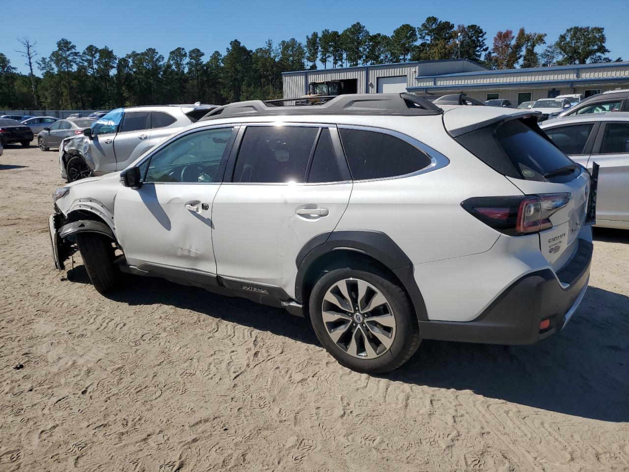 Lot #2909610405 2023 SUBARU OUTBACK LI