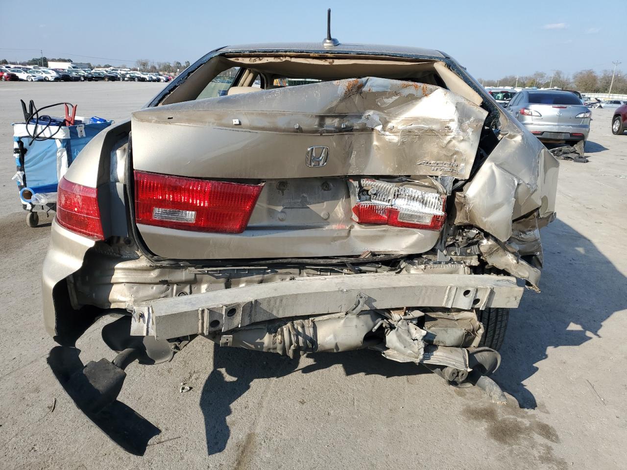 Lot #2973327599 2005 HONDA ACCORD HYB