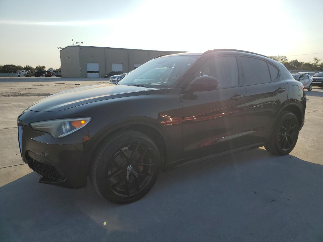 Lot #2923978001 2018 ALFA ROMEO STELVIO SP