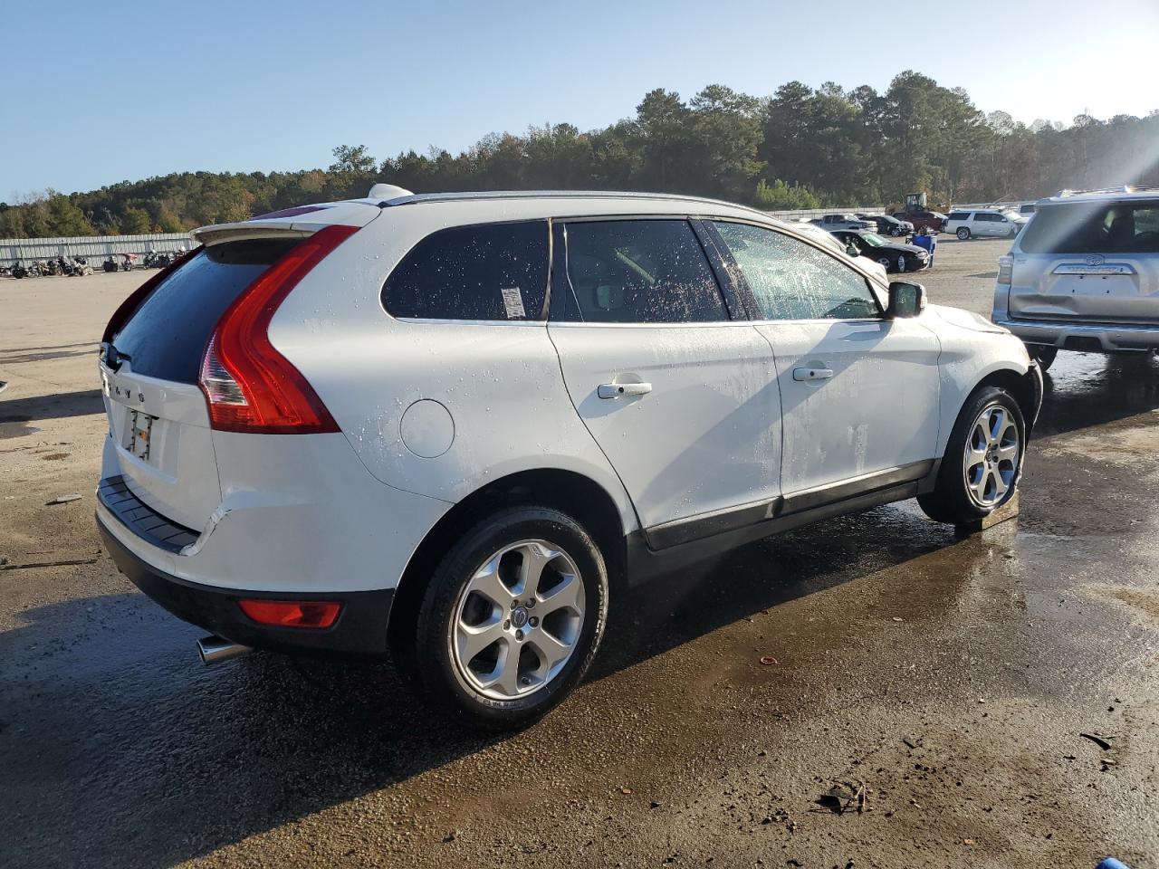 Lot #2960005319 2013 VOLVO XC60 3.2