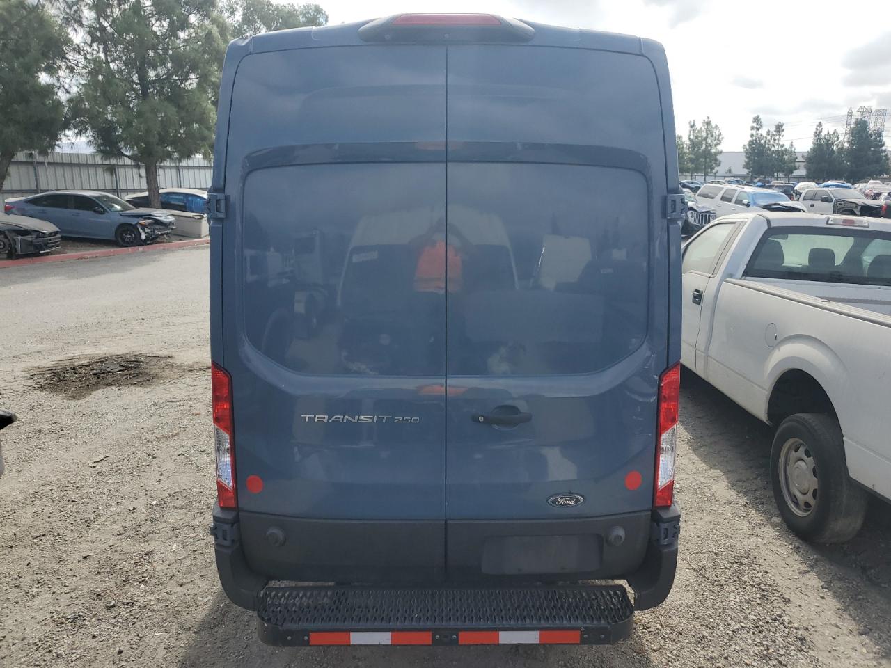 Lot #3027077813 2019 FORD TRANSIT T-