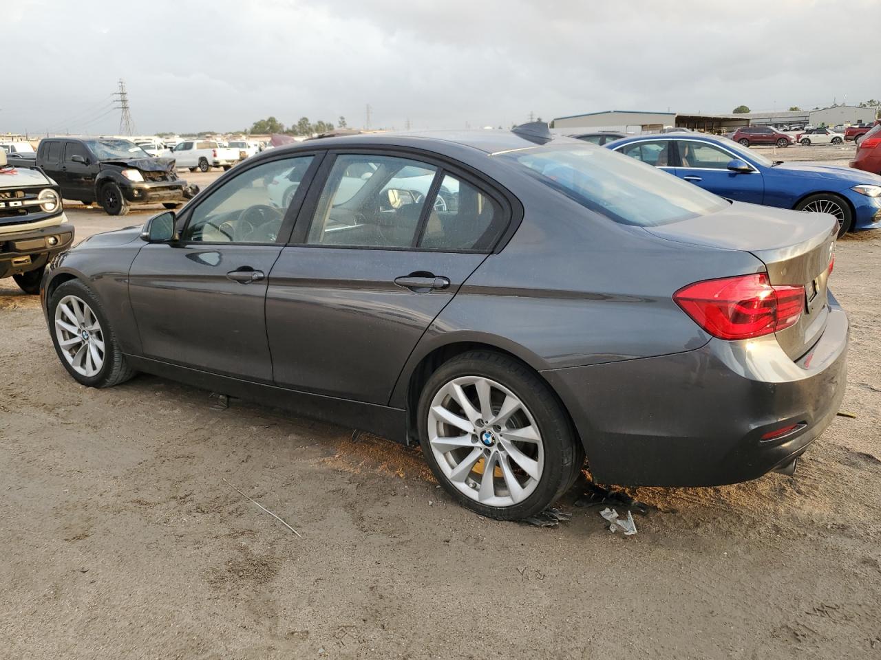 Lot #2955226523 2018 BMW 320 I