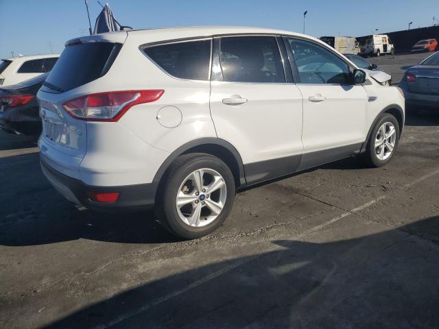 VIN 1FMCU0G98GUB61880 2016 Ford Escape, SE no.3