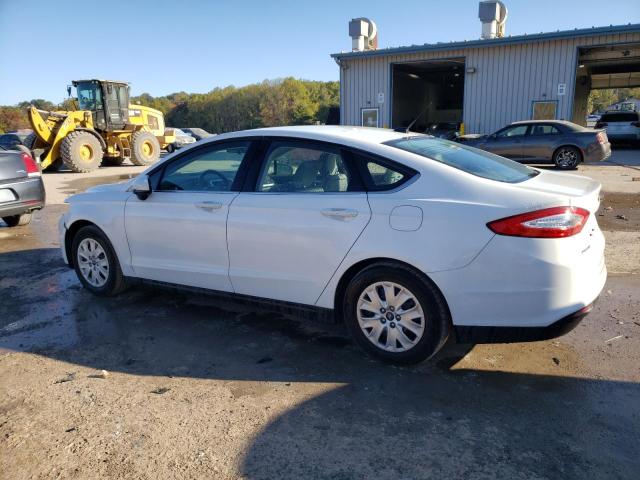 VIN 1FA6P0G76E5377215 2014 Ford Fusion, S no.2