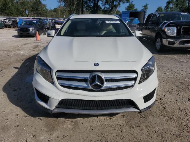 VIN WDCTG4GB7FJ059714 2015 MERCEDES-BENZ GLA-CLASS no.5