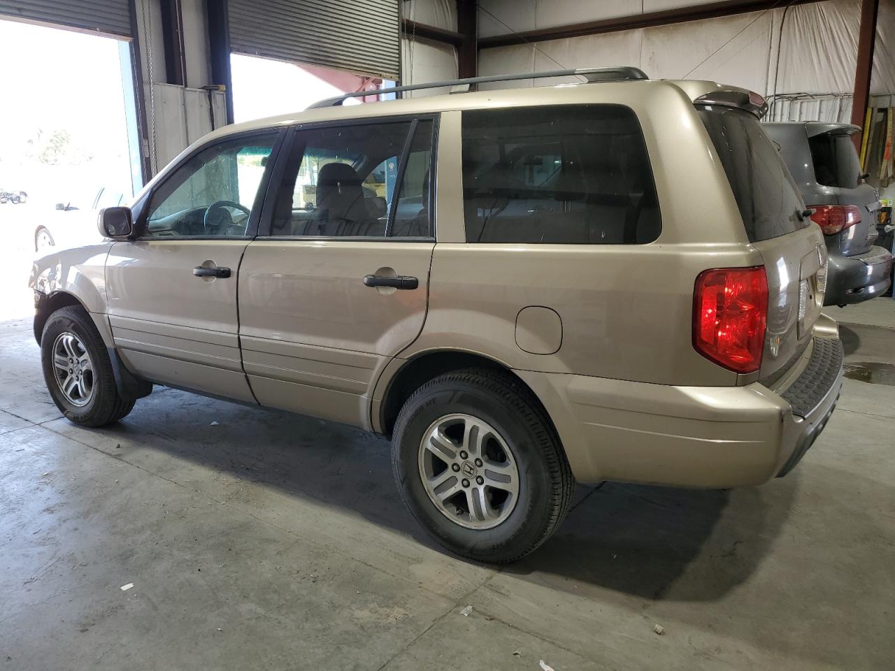 Lot #2957150439 2005 HONDA PILOT EX