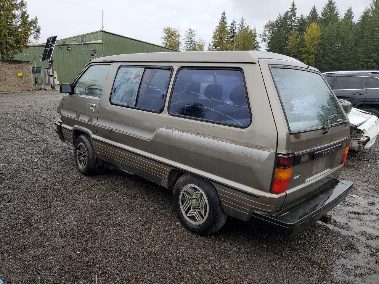 Lot #2890893835 1986 TOYOTA VAN WAGON