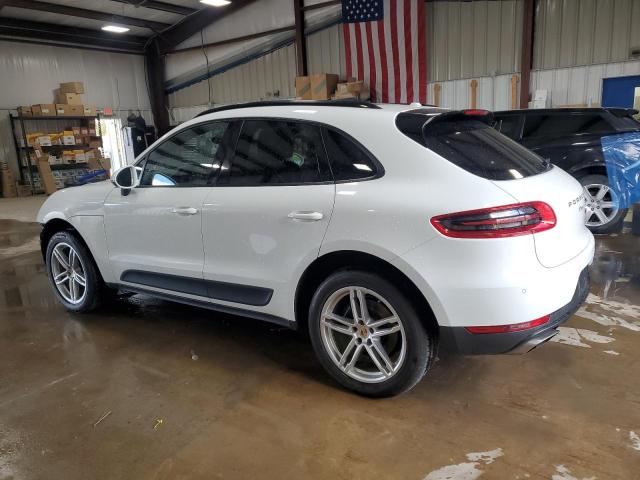 VIN WP1AA2A58HLB08902 2017 Porsche Macan no.2