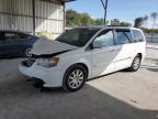 2016 CHRYSLER TOWN & COU - 2C4RC1BG3GR298350