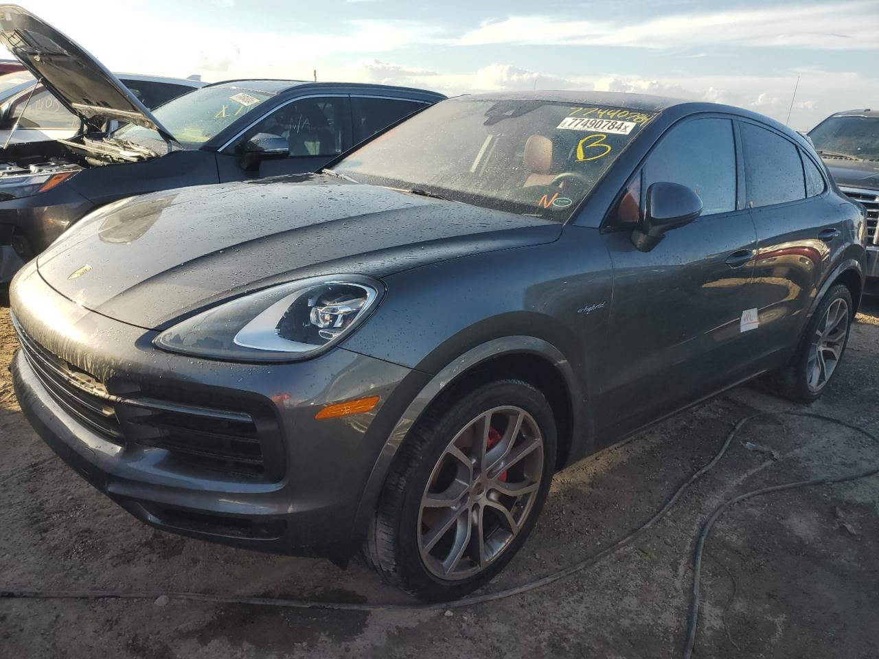 Lot #2976941989 2021 PORSCHE CAYENNE E