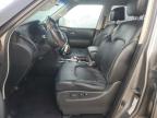 INFINITI QX56 photo