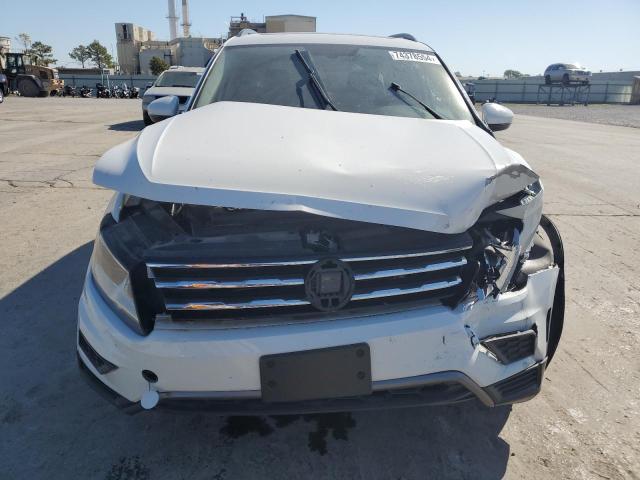 2018 VOLKSWAGEN TIGUAN SE - 3VV3B7AX2JM207100