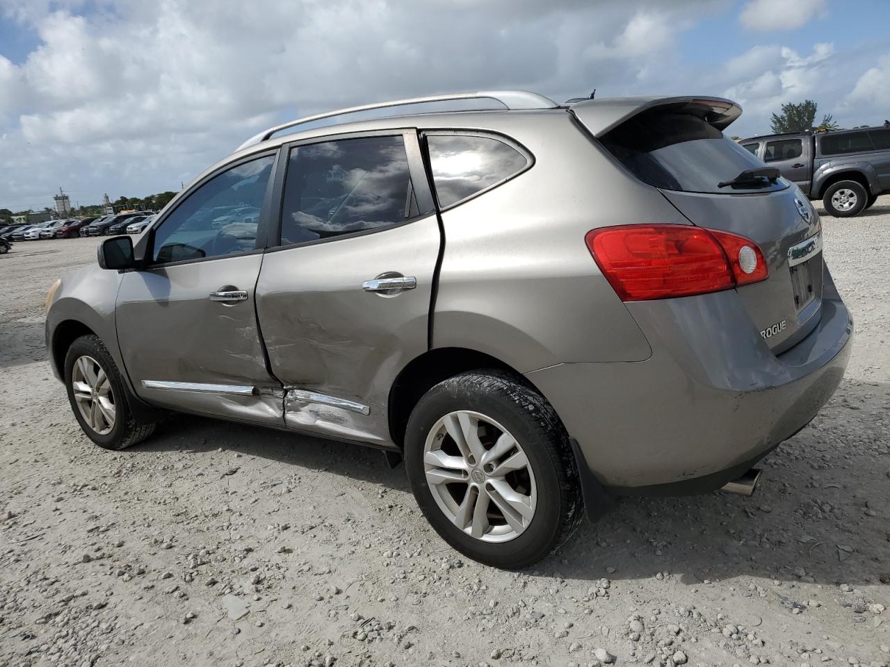 NISSAN ROGUE S 2012 gray  gas JN8AS5MT8CW612209 photo #3