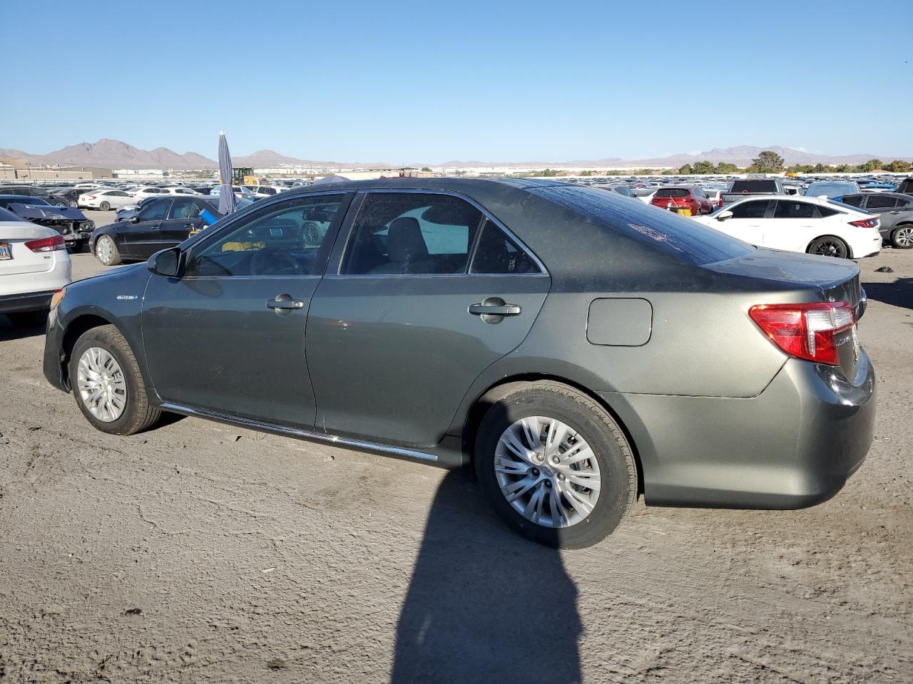 Lot #3004350712 2012 TOYOTA CAMRY HYBR