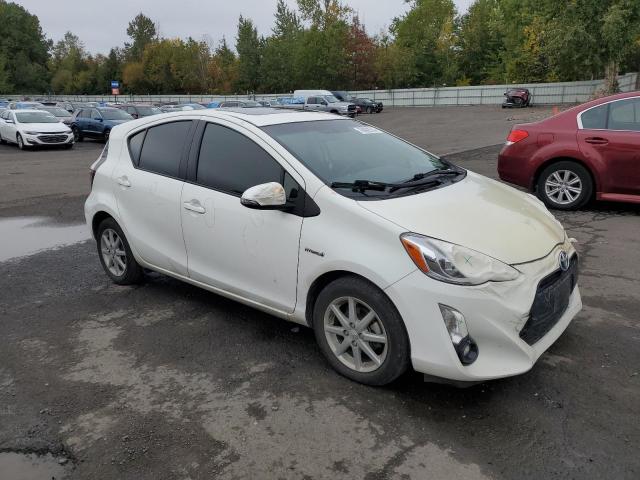 2015 TOYOTA PRIUS C - JTDKDTB38F1102526
