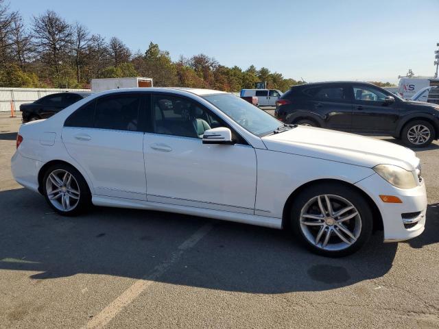 VIN WDDGF4HB3DR292518 2013 Mercedes-Benz C-Class, 250 no.4