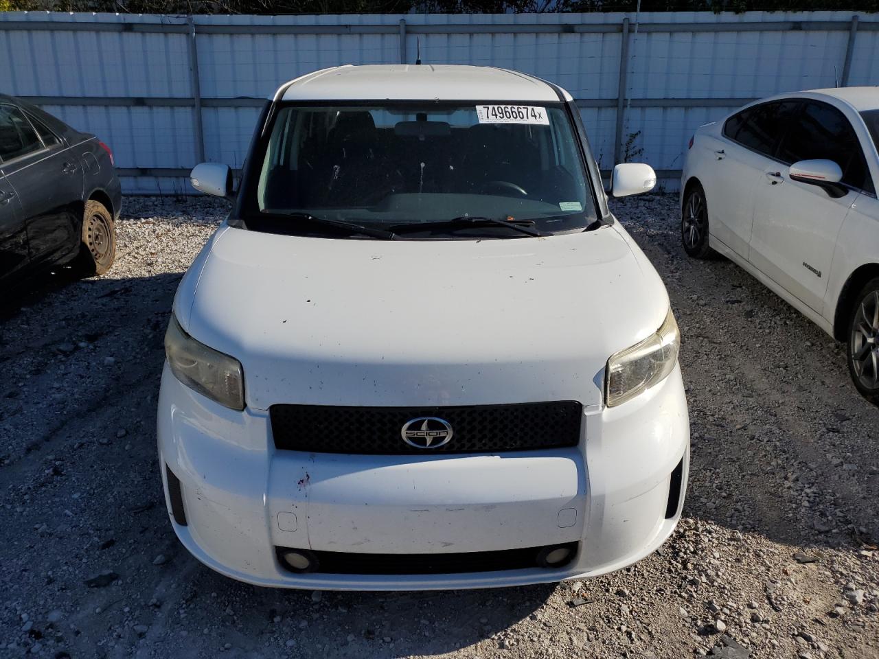 Lot #2945585081 2008 TOYOTA SCION XB