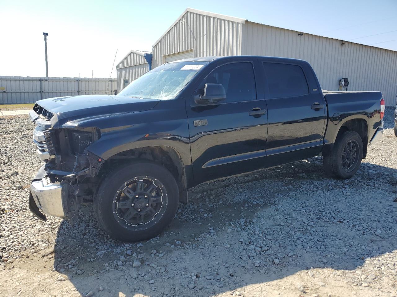 Lot #2974559471 2017 TOYOTA TUNDRA CRE