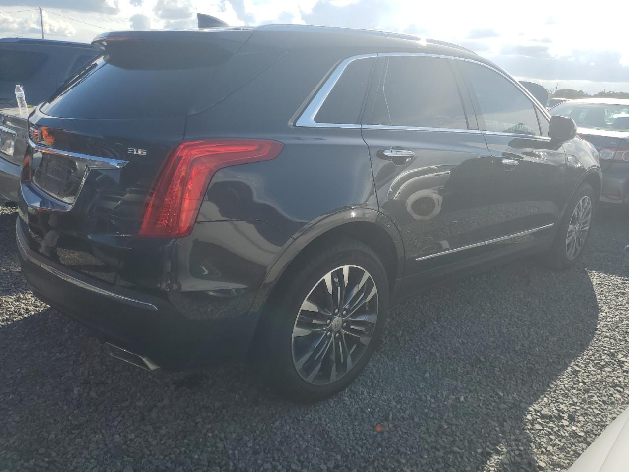 Lot #2955326480 2017 CADILLAC XT5 PREMIU