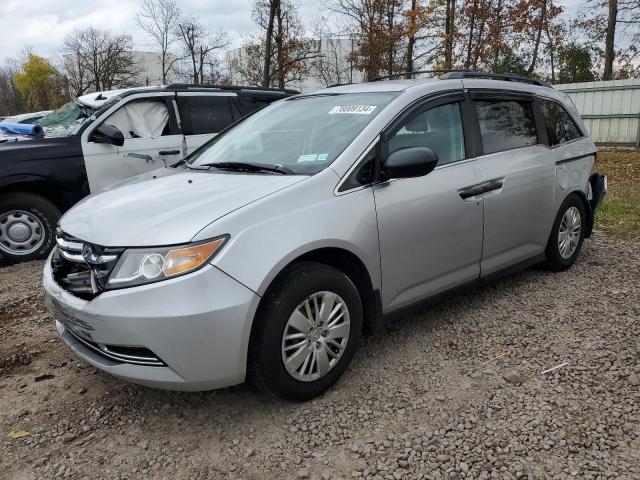 VIN 5FNRL5H25FB105564 2015 Honda Odyssey, LX no.1