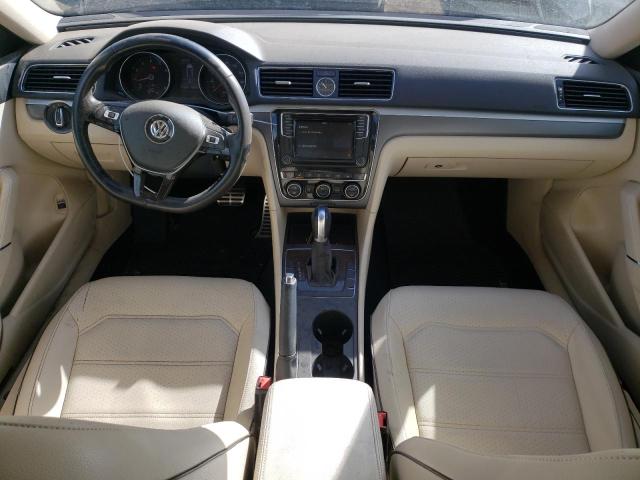 2017 VOLKSWAGEN PASSAT R-L - 1VWDT7A38HC084053