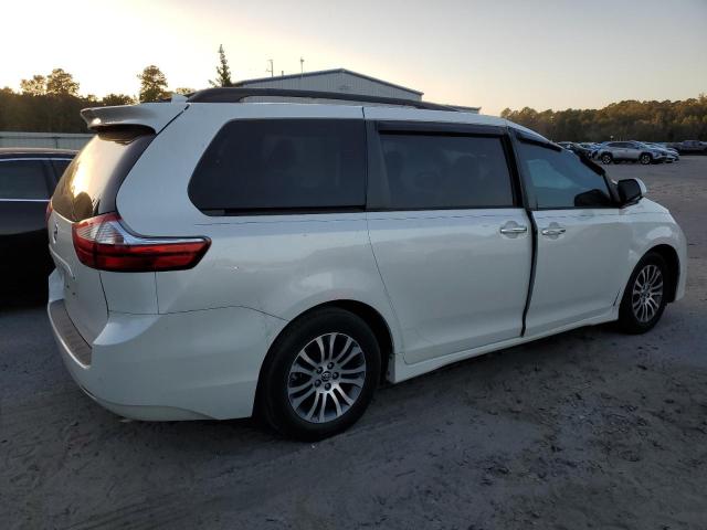 2018 TOYOTA SIENNA XLE - 5TDYZ3DC7JS949154