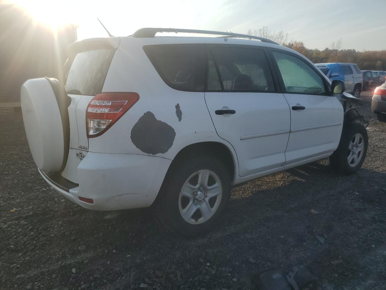 TOYOTA RAV4 2011 white  gas 2T3BF4DV4BW118460 photo #4