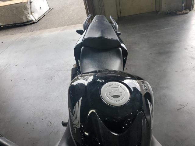 2011 HONDA CBR250 R MLHMC4116B5002376
