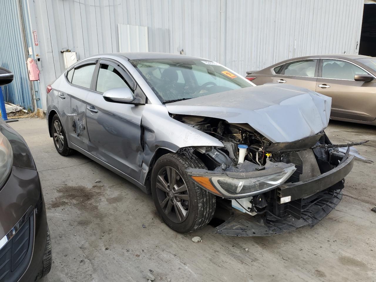 Lot #3024680580 2017 HYUNDAI ELANTRA SE