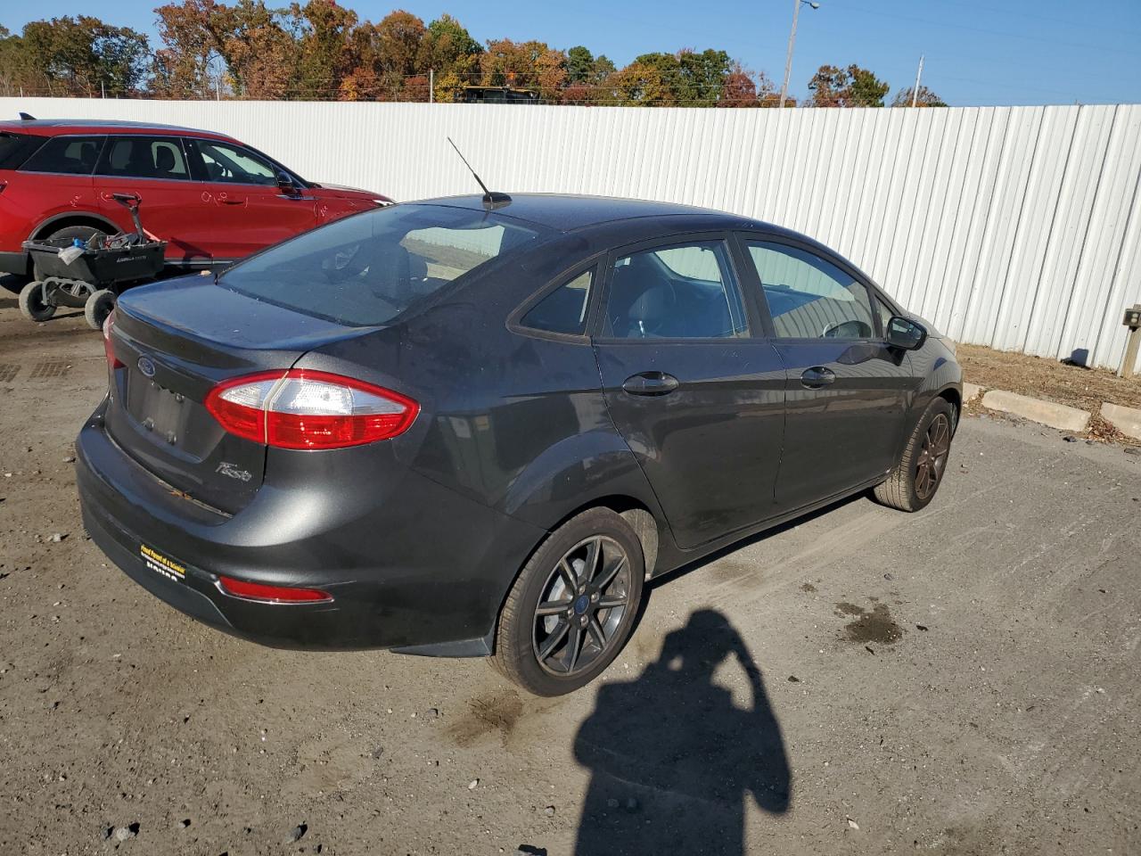 Lot #3026833992 2019 FORD FIESTA SE