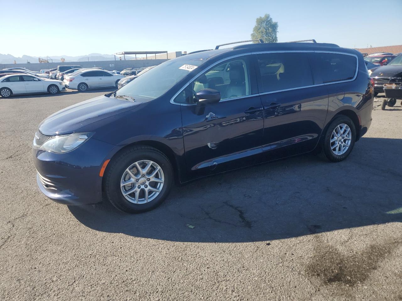 Lot #2926114715 2020 CHRYSLER VOYAGER LX