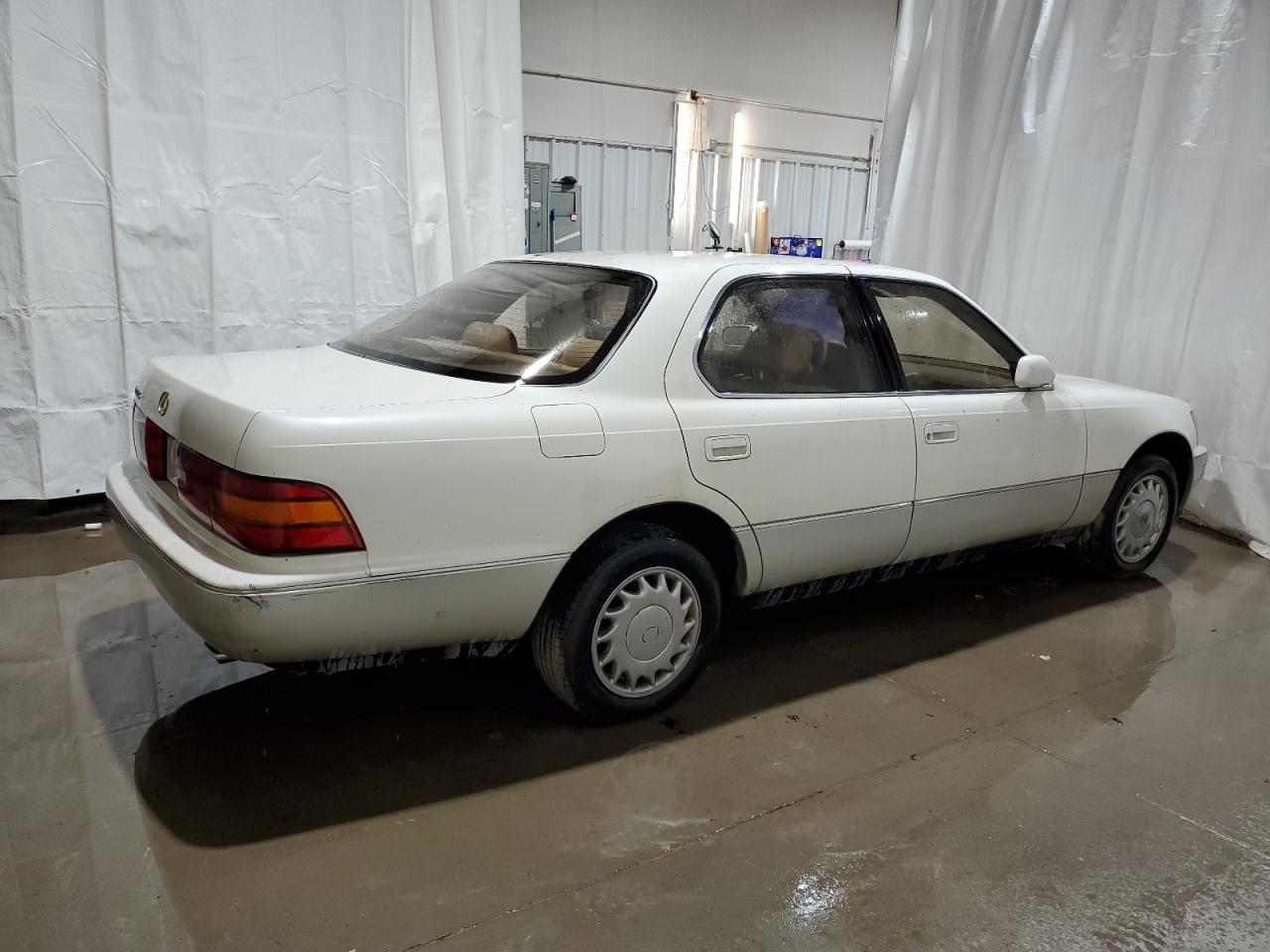 Lot #2976729790 1992 LEXUS LS 400