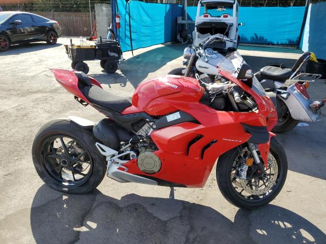 DUCATI PANIGALE V 2020 red  gas ZDMDAGNW2LB014953 photo #1