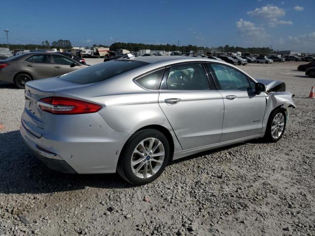 2019 FORD FUSION SE - 3FA6P0LU6KR121810