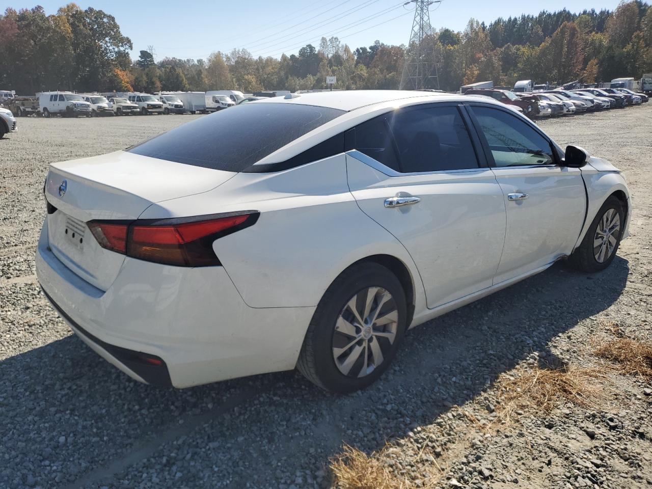 Lot #2960191116 2020 NISSAN ALTIMA S