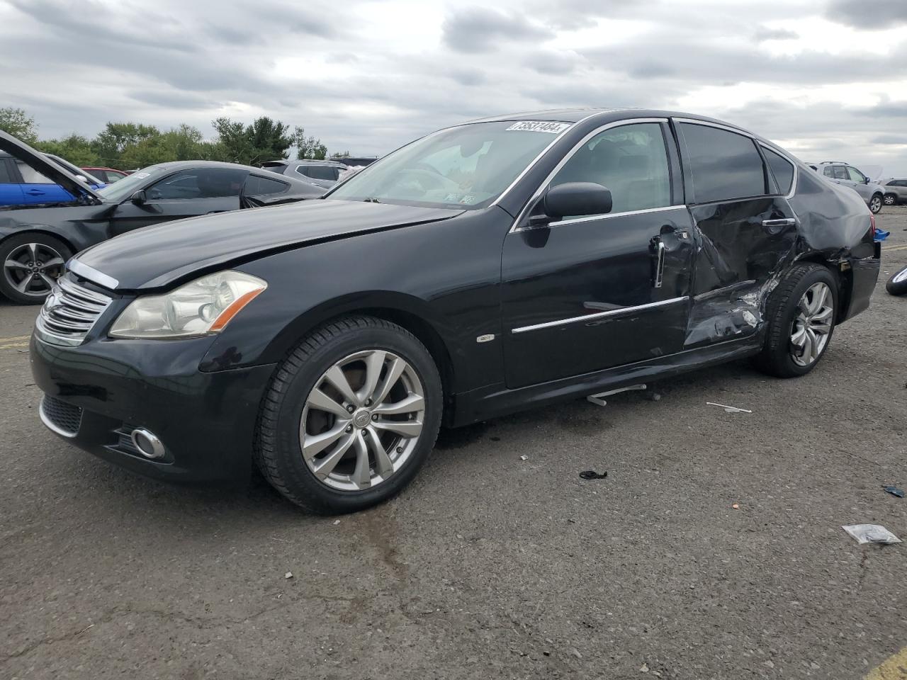 Infiniti M35 2010 