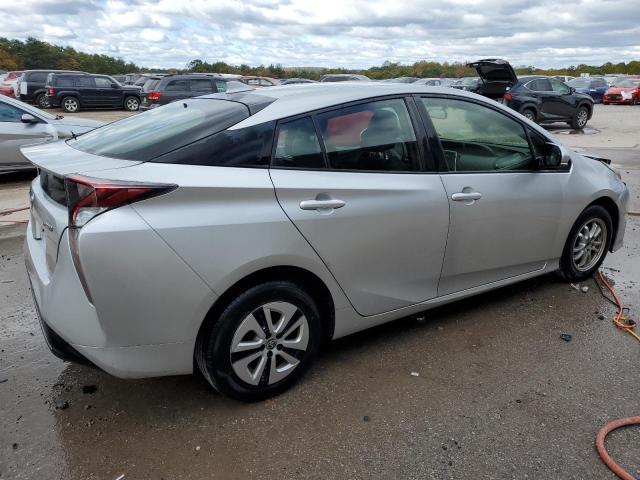 VIN JTDKARFU6G3013607 2016 Toyota Prius no.3