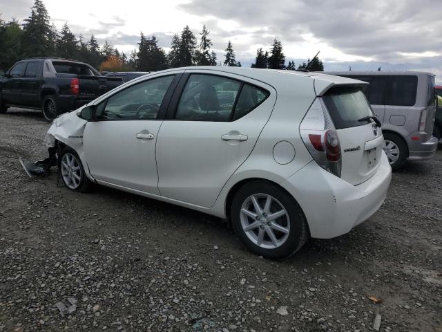 VIN JTDKDTB39E1080647 2014 Toyota Prius no.2