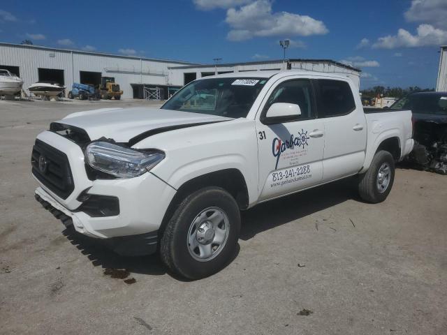 VIN 3TYAX5GN2NT064628 2022 Toyota Tacoma, Double Cab no.1