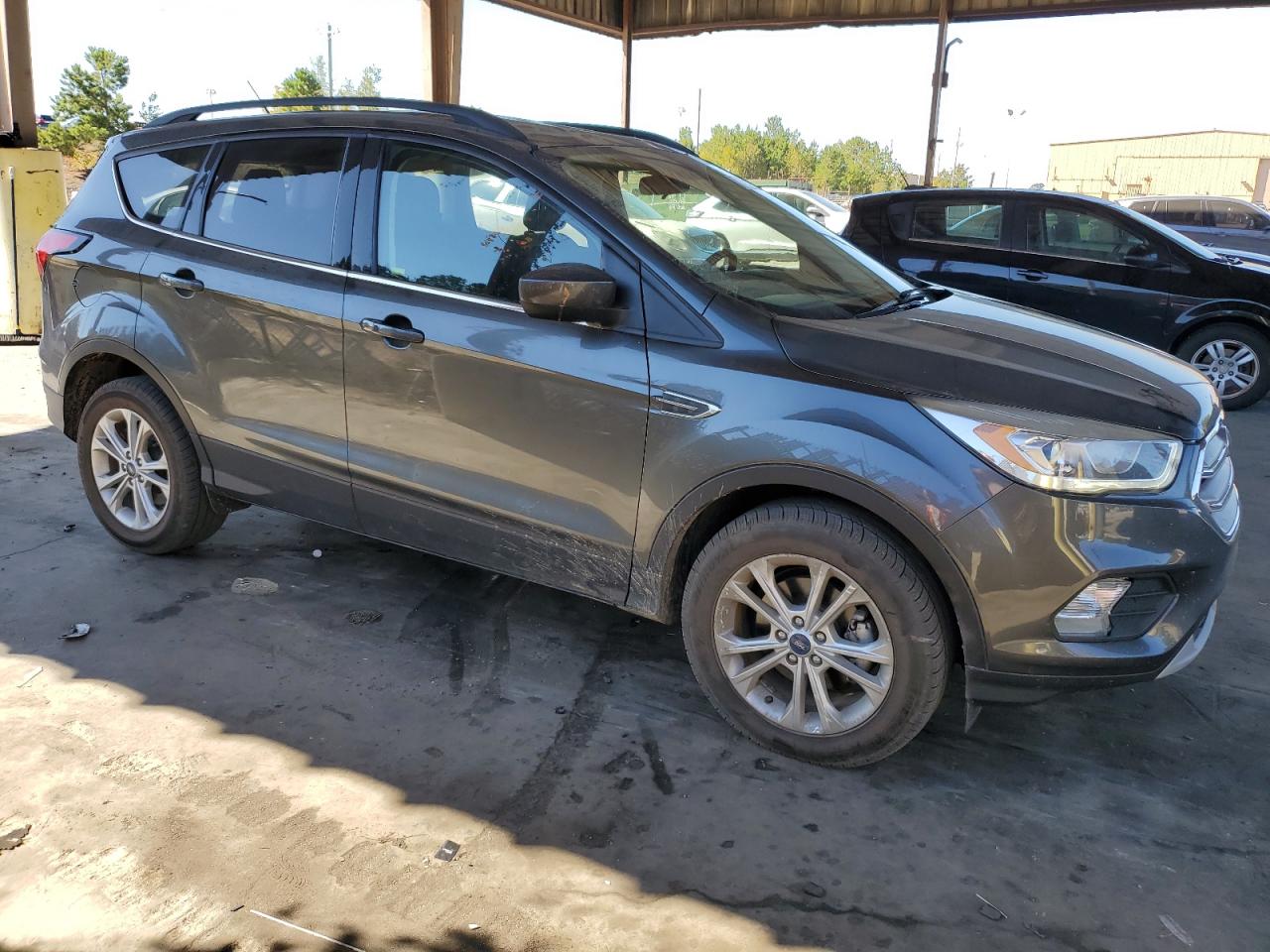 Lot #2976966664 2019 FORD ESCAPE SEL