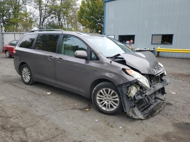 Vin: 5tdyk3dcxds333764, lot: 77682814, toyota all models xle 20134