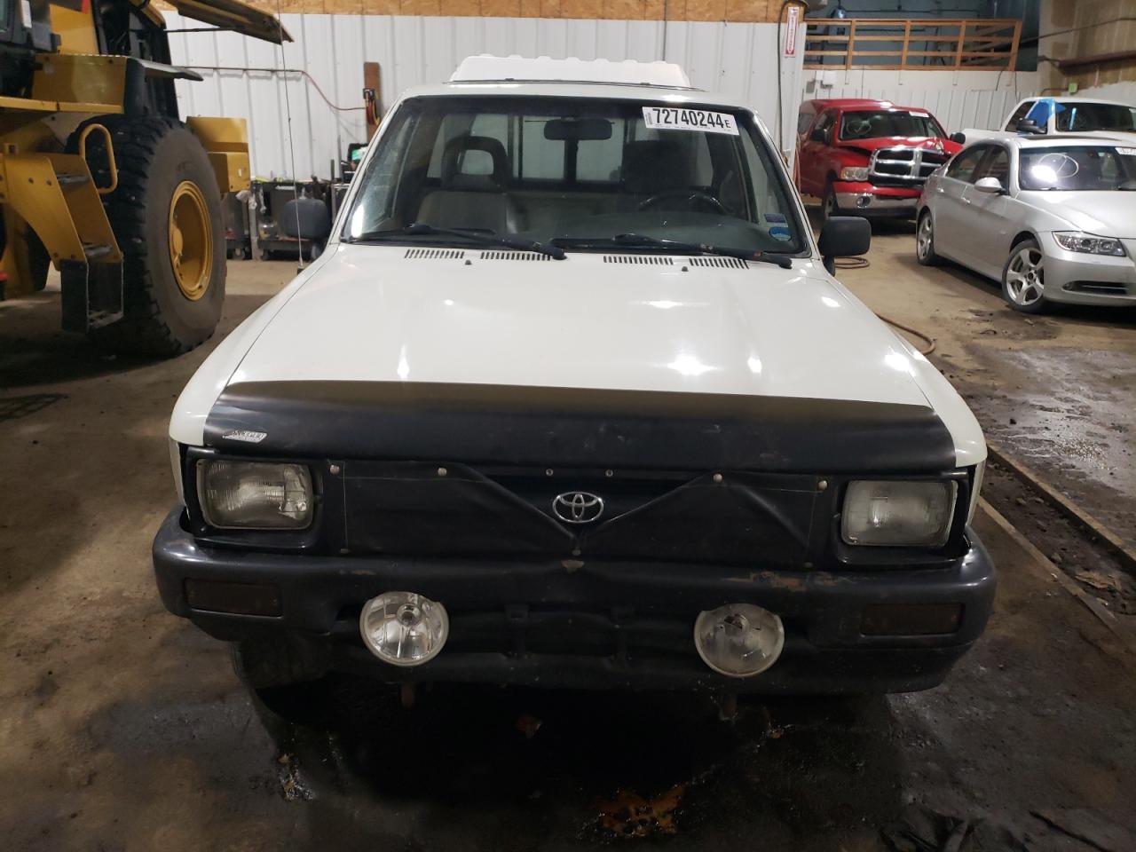 Lot #2977408863 1993 TOYOTA PICKUP 1/2