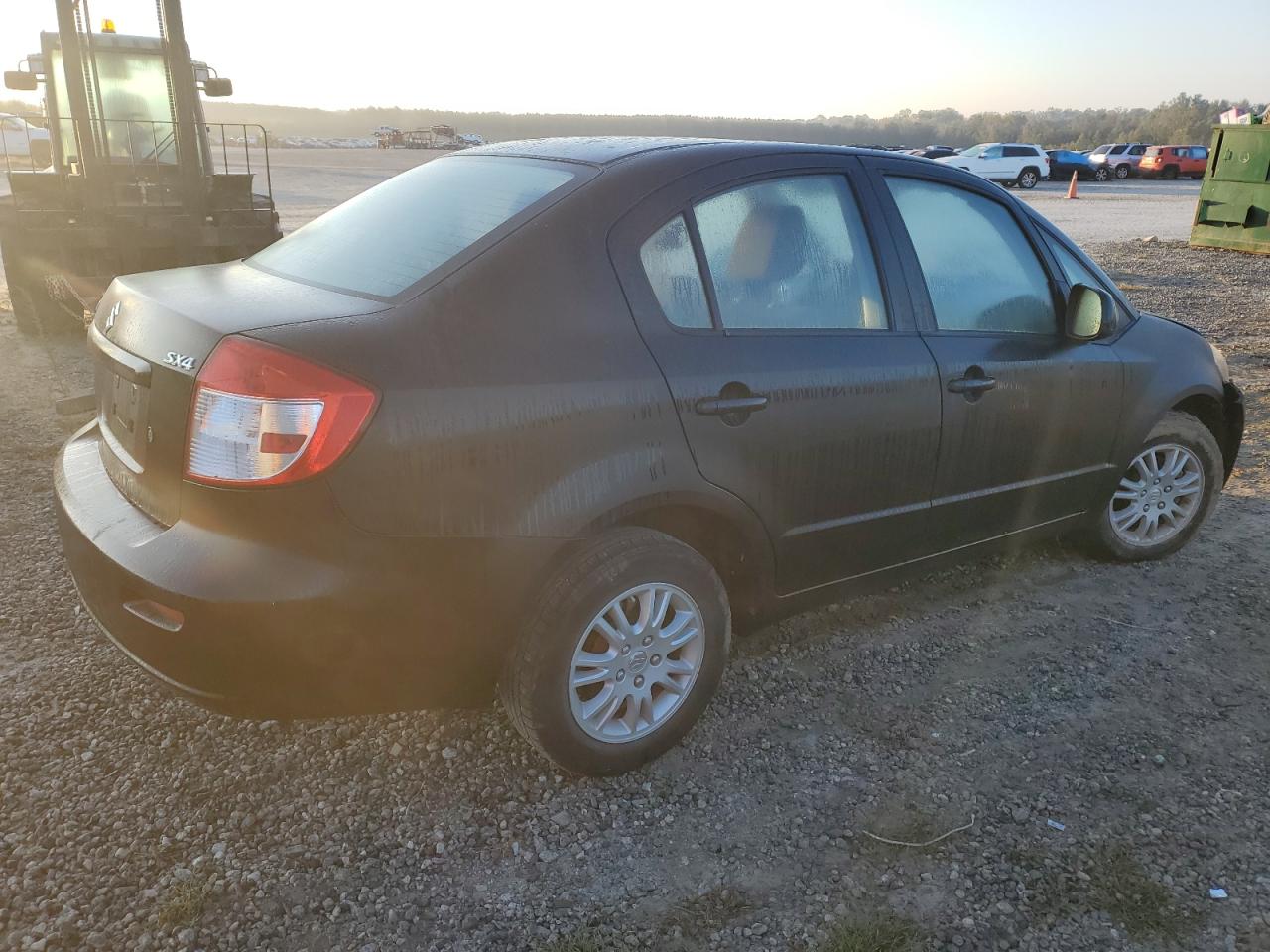 Lot #2955346473 2013 SUZUKI SX4 LE