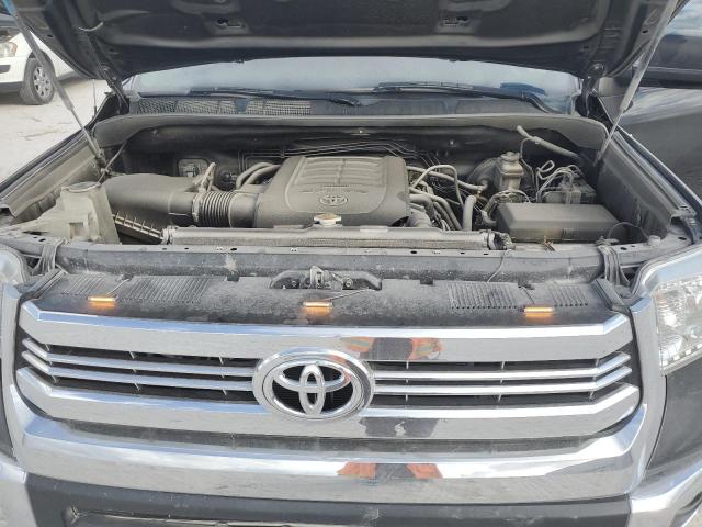 VIN 5TFDW5F12HX615343 2017 Toyota Tundra, Crewmax Sr5 no.11