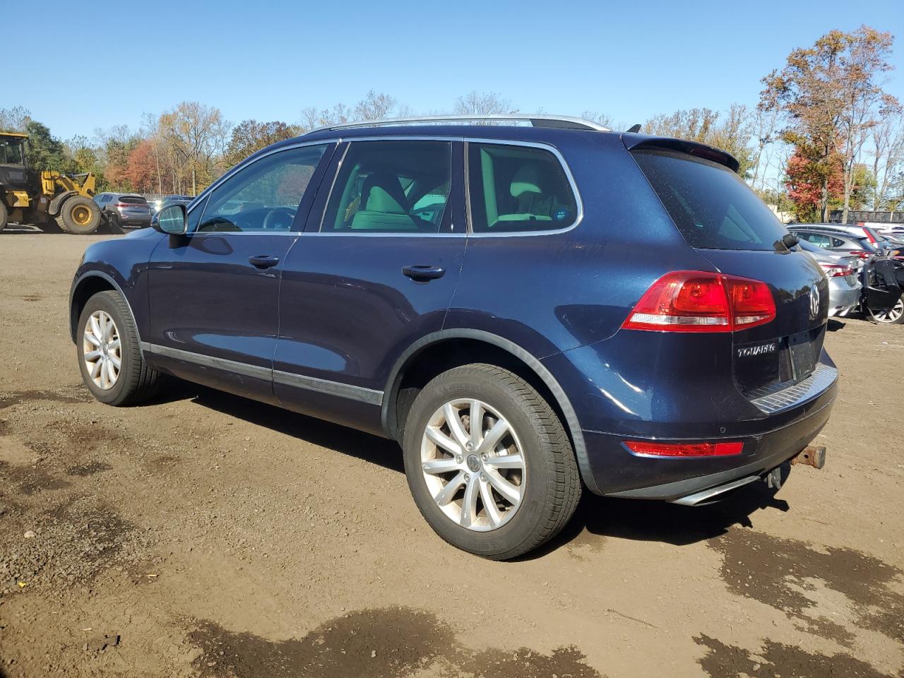 Lot #2895311420 2012 VOLKSWAGEN TOUAREG V6