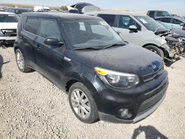 VIN KNDJP3A52J7543841 2018 KIA SOUL no.4