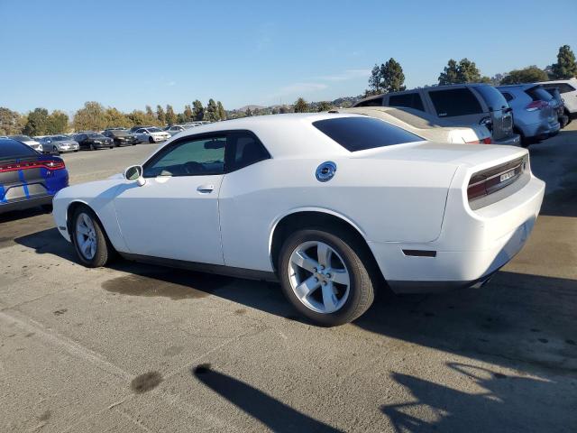 VIN 2C3CDYAG2DH517852 2013 Dodge Challenger, Sxt no.2