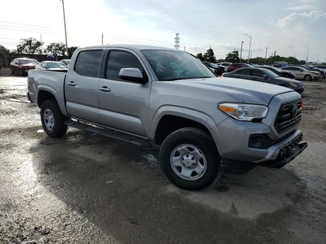 VIN 5TFAX5GNXJX128995 2018 Toyota Tacoma, Double Cab no.4