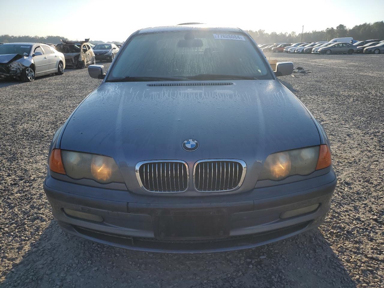 Lot #3024506357 2000 BMW 328 I